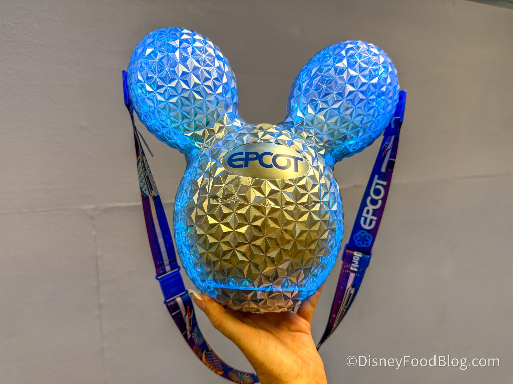 Classic Mickey Balloon Bucket